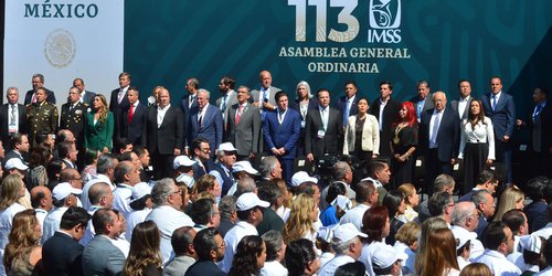 Acude gobernador Gallardo a 113 asamblea general del IMSS