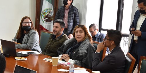 ASE, abierta a corregir errores del pasado