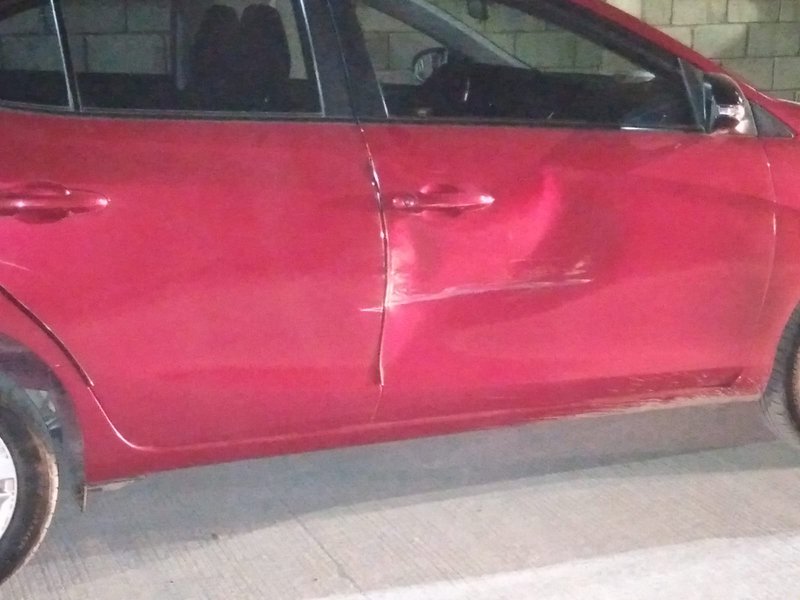 automovil_dañado.jpeg