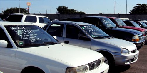 Alertan por fraudes en ventas de automóviles