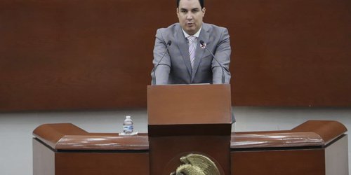 PAN respalda propuesta de reducir costo de licencias en SLP
