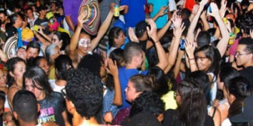Pide COPARMEX otra ves restringir permisos para bailes masivos