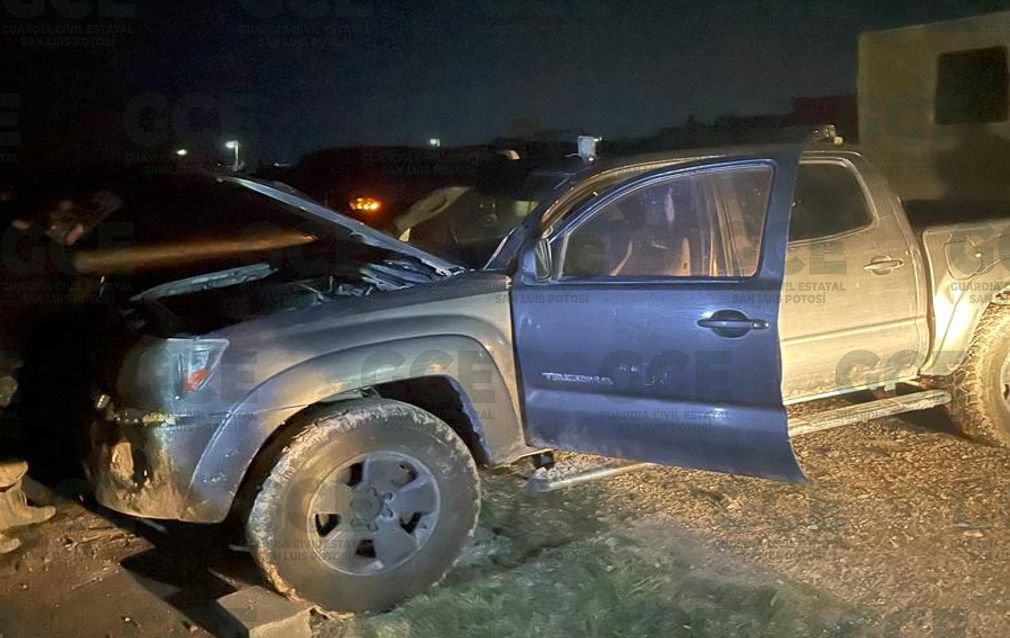 Aseguran Camioneta Con Blindaje Artesanal Hallaron Adentro 38 Poncha