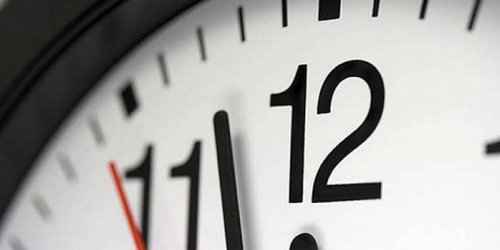 Senador propone suspender horario de Verano