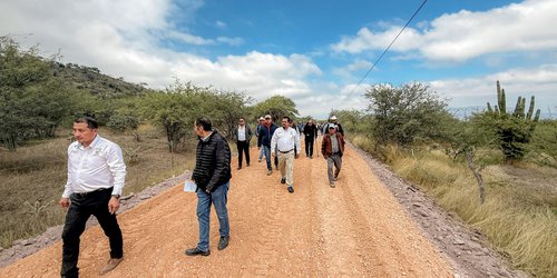 Rodolfo Loredo inició la rehabilitación del camino de Atotonilco a La Ventilla