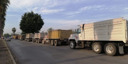 Se arregla conflicto entre sindicatos de camioneros en Soriana