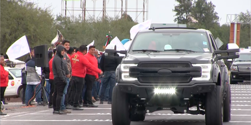 Suspenderán caravanas de "paisanos" hacía México