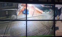 Identifican camioneta que se subió a pasaje del Comercio