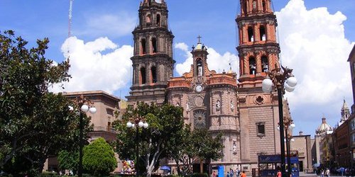 Llaman a no emborracharse en fiestas, para no expandir COVID