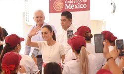 Presidenta Sheinbaum convocaría a movilización si aplican impuesto a remesas