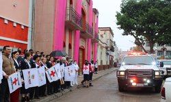 Alcalde y presidenta del DIF Rioverde inician colecta anual de Cruz Roja
