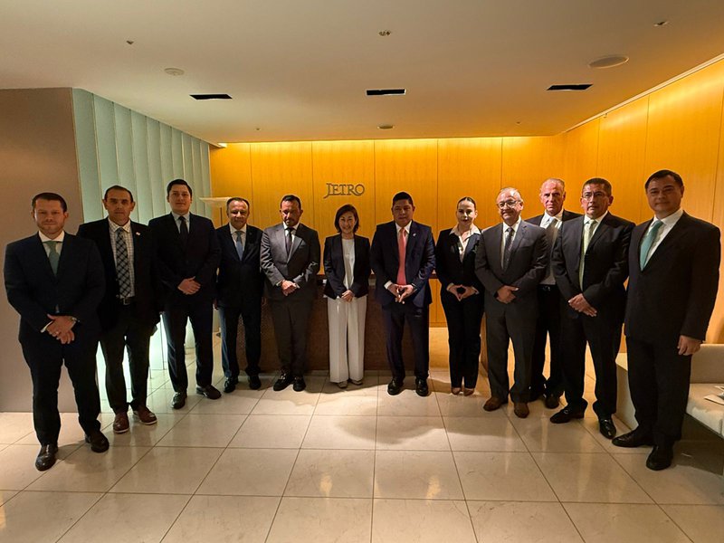 comitiva_gubernamental_y_empresarial_de_slp_en_japon_mirioverde.jpeg