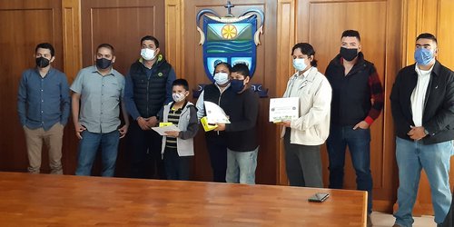 Ecología entregó premios a ganadores de concurso de fotografía infantil