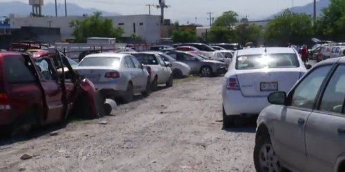 Pandemia incrementa estancia de vehículos en corralones