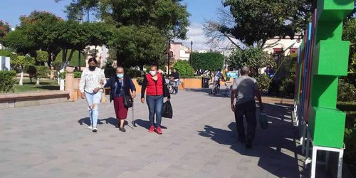 Llama Alcalde a usar cubrebocas, y evitar crisis por COVID