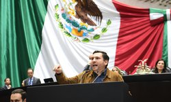 David Azuara acusa a Morena de legislar a favor de los extorsionadores