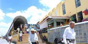 Muestran deficiencias del mercado República a Secretario del Ayuntamiento