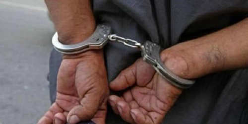 Intentó abusar de la esposa de su amigo: Recibió golpiza y lo detuvieron