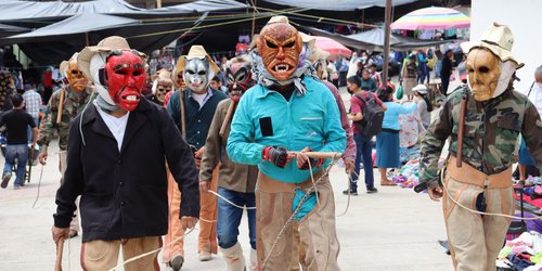 La toreada de los diablos, gran atractivo de Semana Santa en Tanlajás