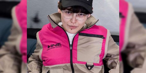 Diseñador mexicano crea uniforme para capacitadores del INE