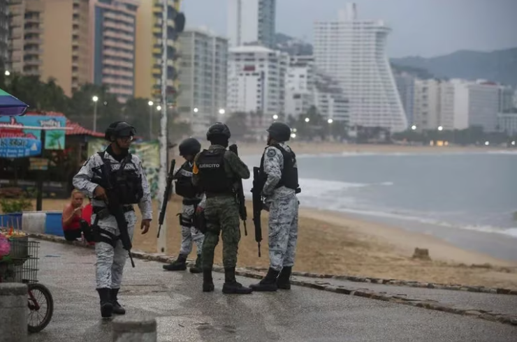 ejercito_bahia_acapulco.png