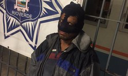 Detienen al "virus" atracando vivienda