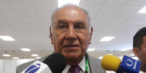 Por reforma laboral, adelantarán revisión de contratos colectivos