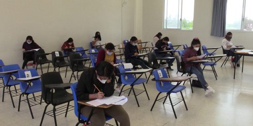Sin vacuna estudiantes no regresan a clases, dice dirigente universitario