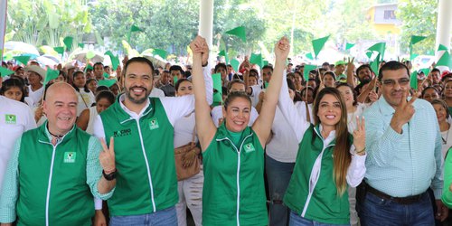 Alcaldesa de Axtla se suma al Partido Verde