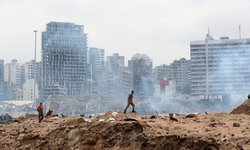Explosión en Beirut pudo dejar residuos tóxicos, alerta la ONU
