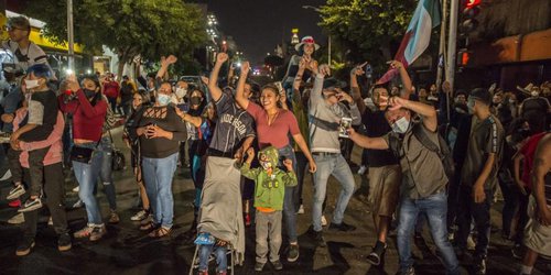 OPS manifiesta preocupación porque países latinoamericanos están abriendo demasiado pronto