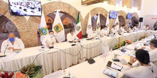 7 gobernadores hacen bloque contra el semáforo COVID-19 y anuncian reactivación