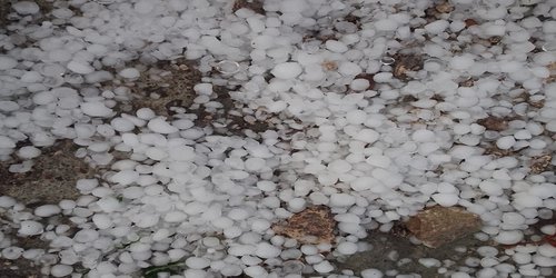Fuerte granizada se registró en la comunidad El Sermón