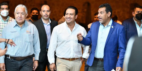 Las y los maestros, constructores de una sociedad progresista