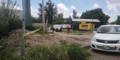 Encuentran cuerpo en descomposición en una vivienda