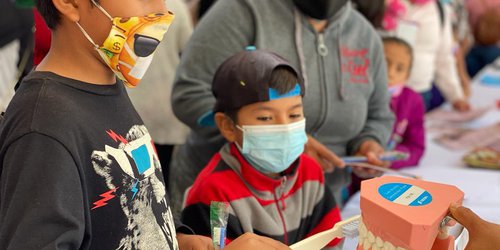 En SLP 207 especialistas en odontología otorgan atención gratuita