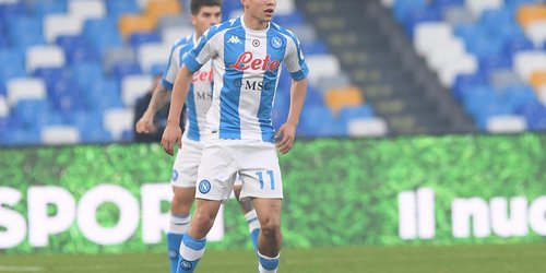 Brilla otra vez El Chucky Lozano en El Napoli