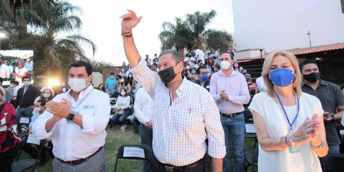 Jóvenes merecen la mejor preparación académica: Octavio Pedroza