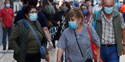 Salud pide calma y reforzar las medidas sanitarias ante la confirmación de nueva variante en México