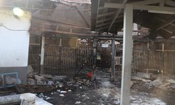 Incendio en prisión deja 41 reclusos muertos en Indonesia