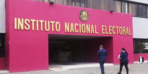 Cualquier cambio a la organización de las elecciones, debe ser del C.U., no por el Gobierno Federal