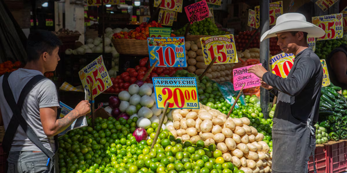 Inflación ‘da tregua’ y baja ligeramente: Se ubica 3.57% en octubre tras recorte de tasas en Banxico