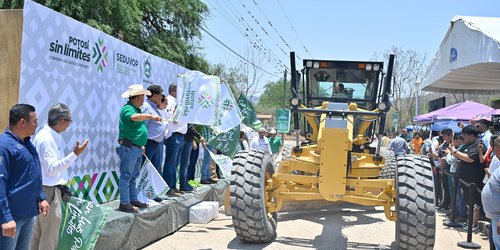 Anuncia Ricardo Gallardo rescate de carretera Lagunillas-Rayón