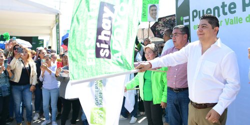 Ricardo Gallardo cumple un compromiso más en Soledad con puente peatonal