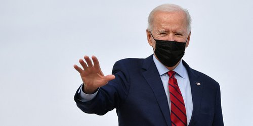 Biden no contempla compartir vacunas contra COVID-19 con México