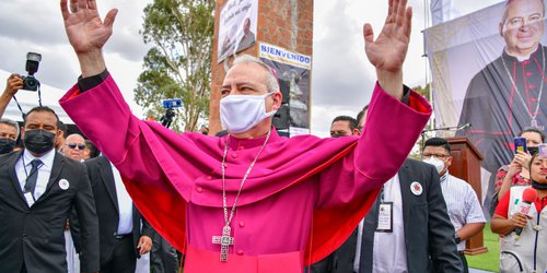 En orden y sin incidencias, SLP da la bienvenida a nuevo Arzobispo