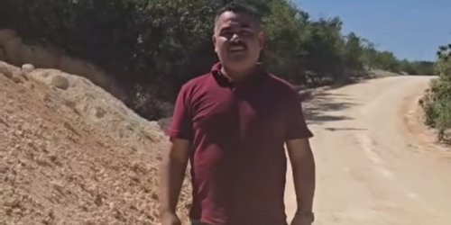 Avanza revestimiento de camino rural que beneficiará a tres comunidades de Santa Catarina