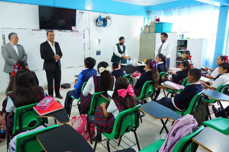 juan_carlos_torres_sege_regreso_a_clases_mirioverde.jpg