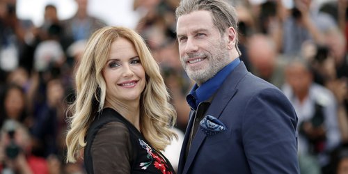 Muere la actriz Kelly Preston, esposa de John Travolta.