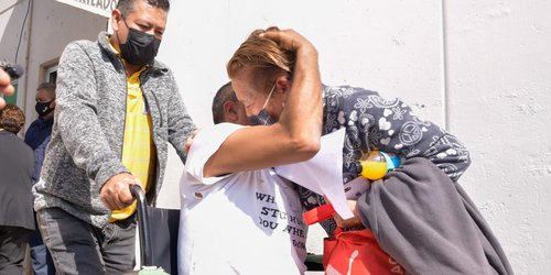 Otras 30 personas privadas de su libertad podrían recibir el 2022 en casa con su familia.